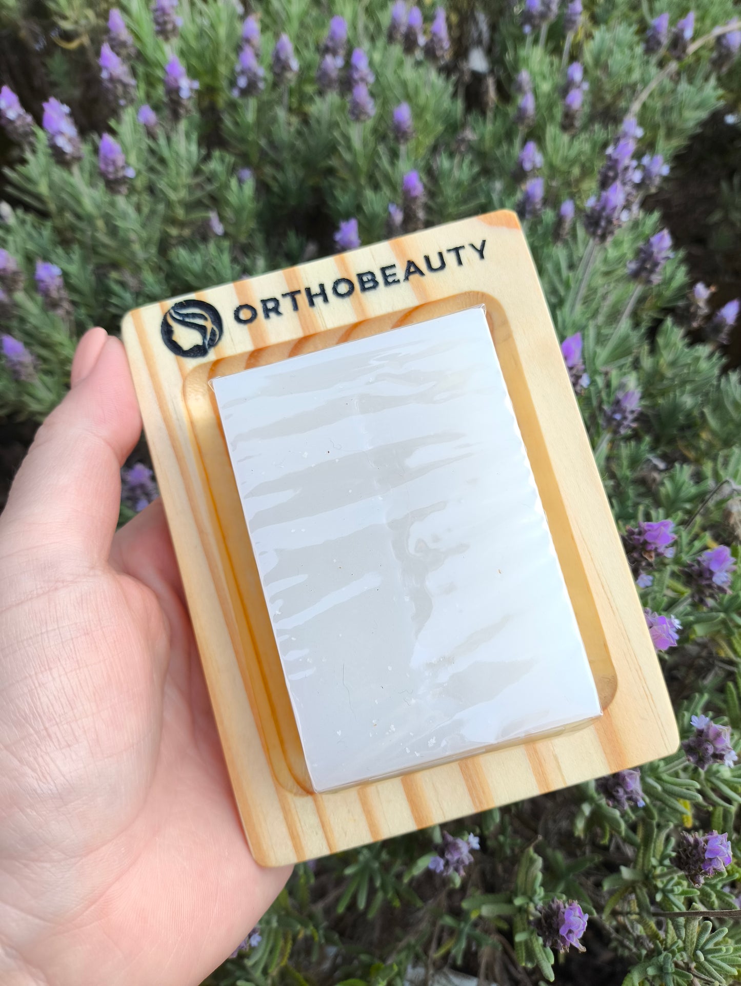 Saboneteira em madeira